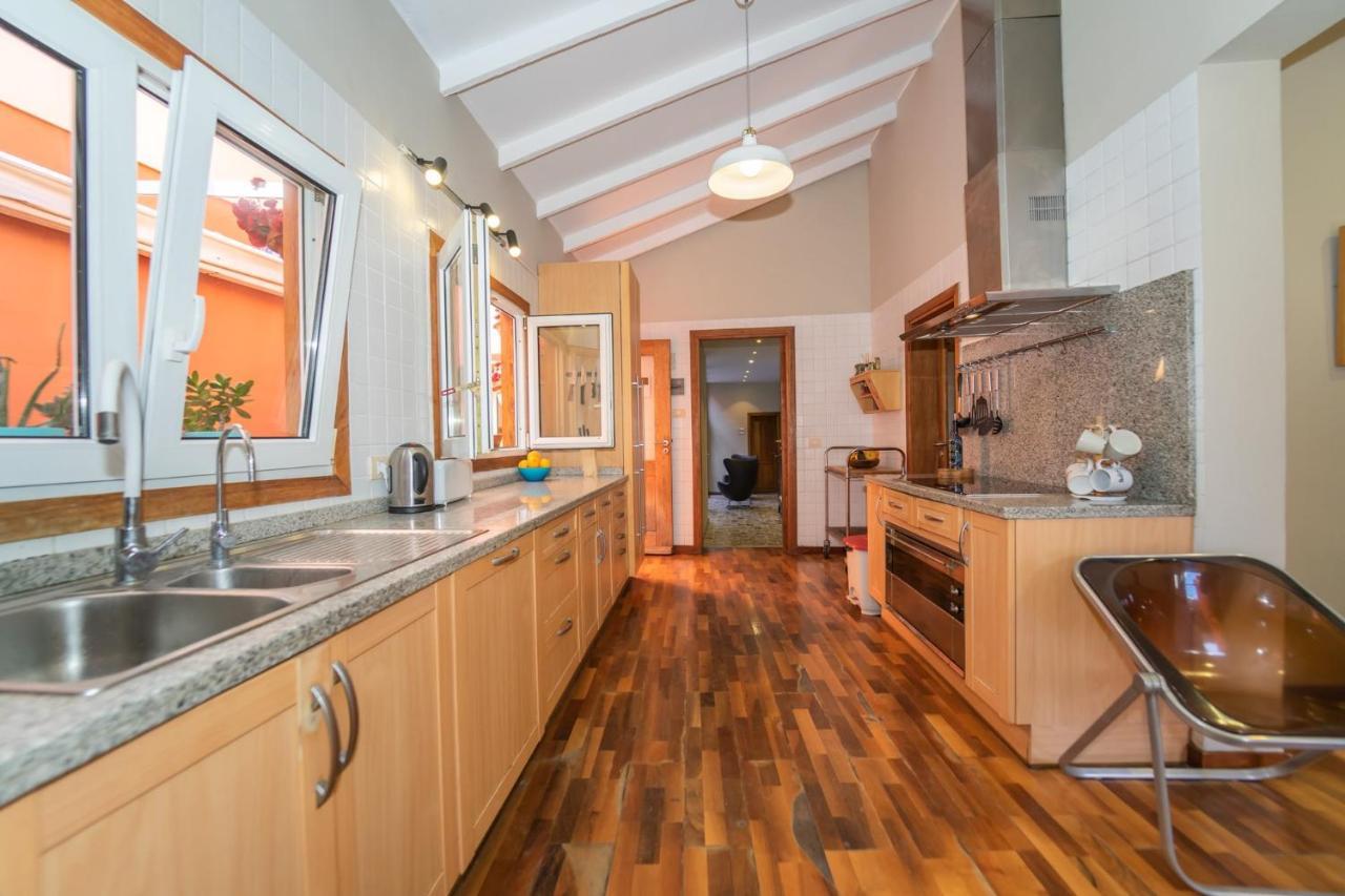 Cactus Coliving & Coworking Bed and Breakfast Arona  Exteriör bild