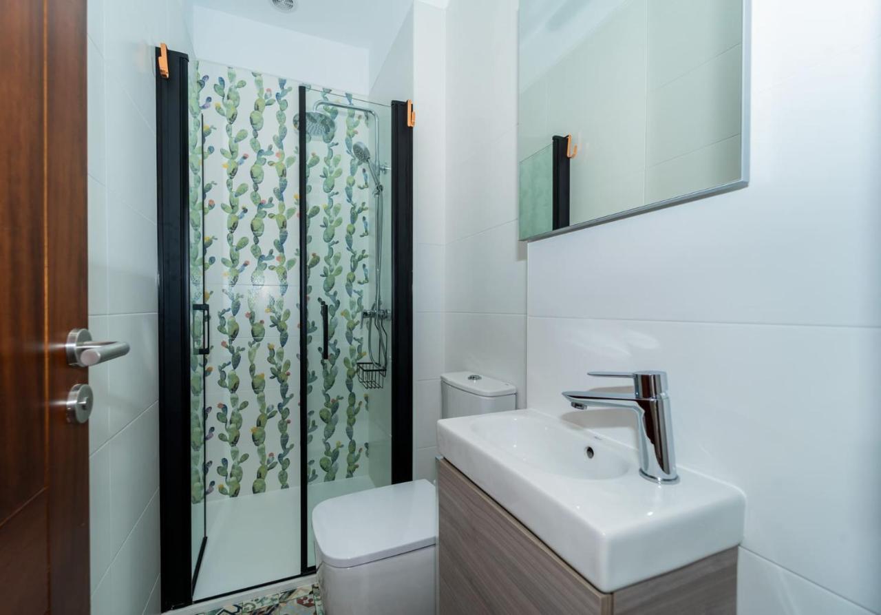Cactus Coliving & Coworking Bed and Breakfast Arona  Exteriör bild